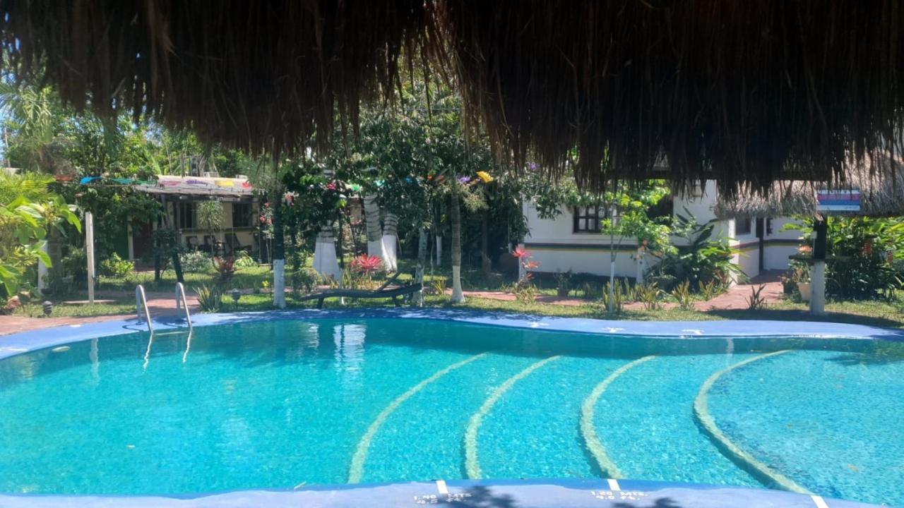 Cabanas Colibri Bacalar Bagian luar foto