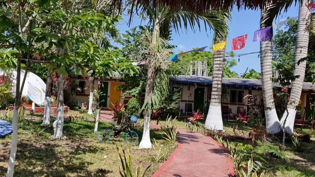 Cabanas Colibri Bacalar Bagian luar foto